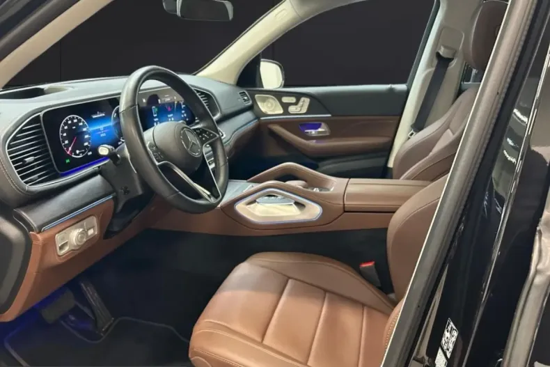 Mercedes-Benz GLE 350 (Clasa GLE) din 2025 cu 39.600 km - oferta MER263642 - foto 2