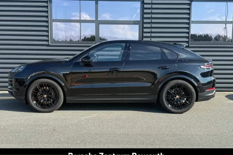 Porsche Cayenne din 2023 cu 47.900 km - oferta POR263670 - foto 2