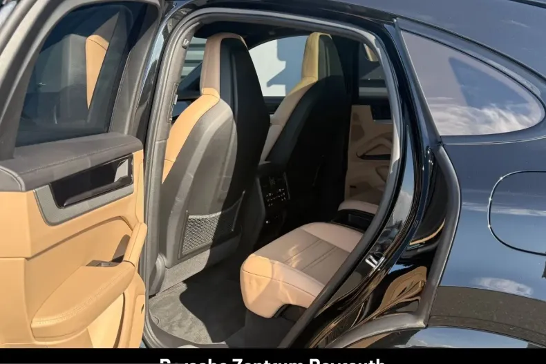 Porsche Cayenne din 2023 cu 47.900 km - oferta POR263670 - foto 13