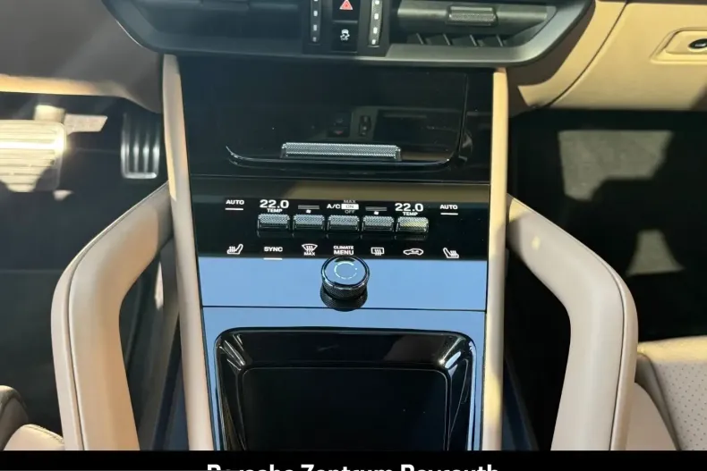 Porsche Cayenne din 2023 cu 47.900 km - oferta POR263670 - foto 21