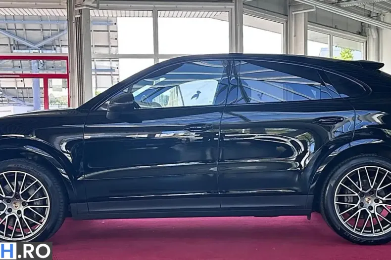 Porsche Cayenne din 2023 cu 58.455 km - oferta POR263673 - foto 4