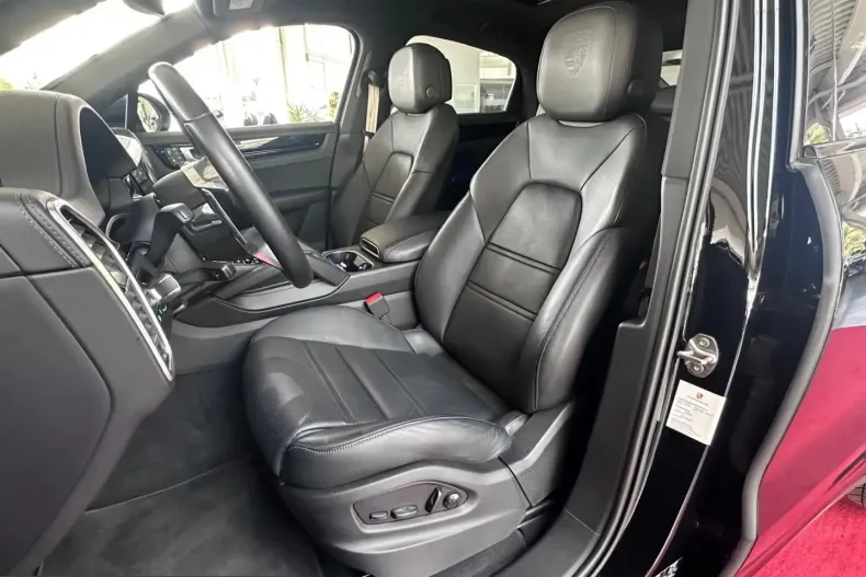 Porsche Cayenne din 2023 cu 58.455 km - oferta POR263673 - foto 12
