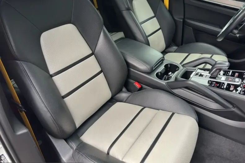 Porsche Cayenne din 2023 cu 48.500 km - oferta POR263674 - foto 6