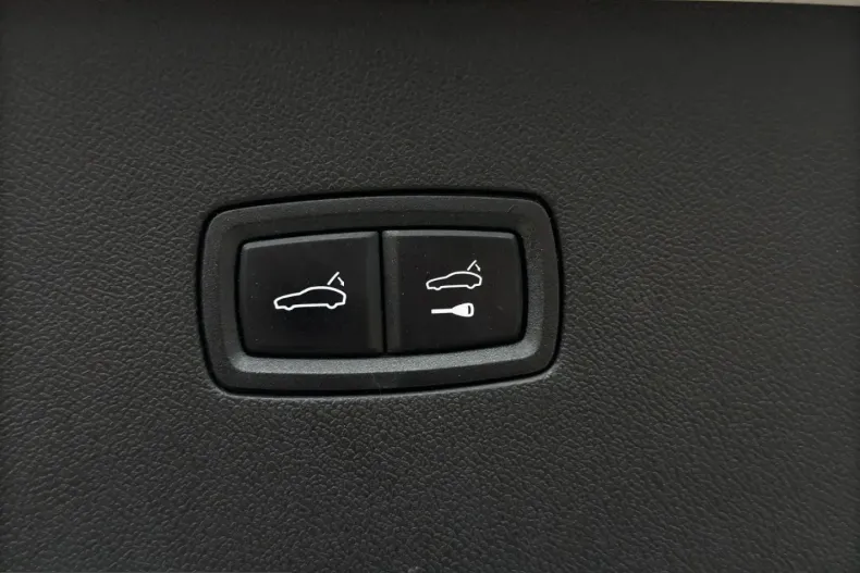 Porsche Cayenne din 2023 cu 48.500 km - oferta POR263674 - foto 24