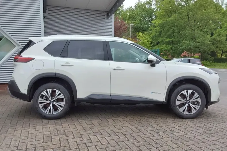 Nissan X-Trail din 2024 cu 8.100 km - oferta NIS263711 - foto 3
