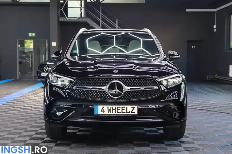 Mercedes-Benz GLC 300 (Clasa GLC) din 2023 cu 58.000 km - oferta MER263768 - foto 1