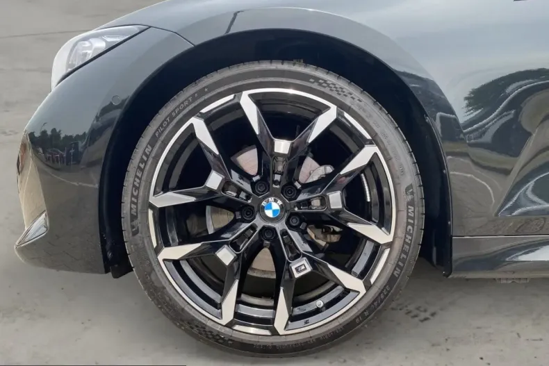 BMW 320 (Seria 3) din 2026 cu 6.387 km - oferta BMW263786 - foto 10