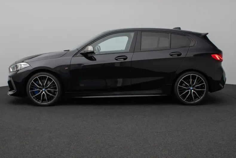 BMW M135 (Seria 1) din 2023 cu 33.557 km - oferta BMW263799 - foto 11