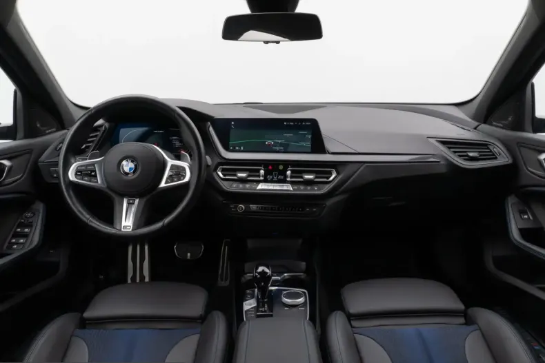 BMW M135 (Seria 1) din 2023 cu 33.557 km - oferta BMW263799 - foto 36