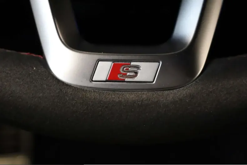 Audi Q7 din 2022 cu 74.917 km - oferta AUD263876 - foto 8