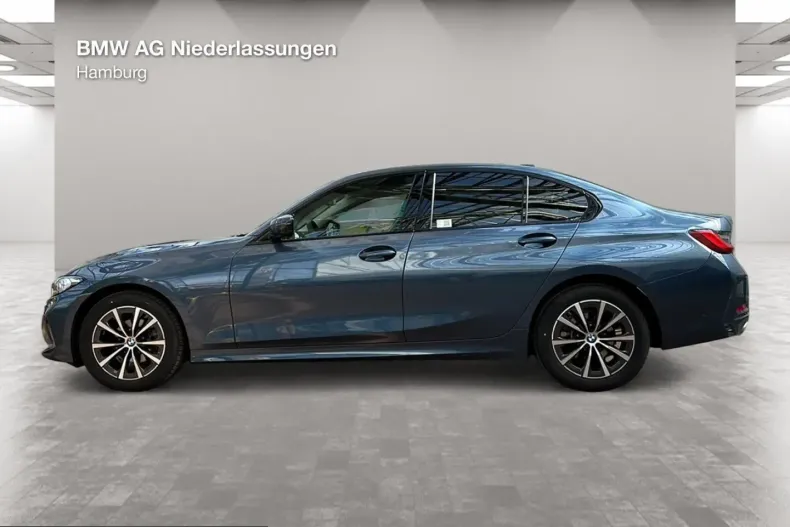 BMW 318 (Seria 3) din 2025 cu 8.222 km - oferta BMW263895 - foto 3