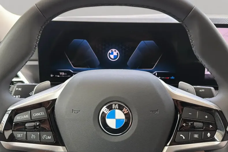 BMW 318 (Seria 3) din 2025 cu 8.222 km - oferta BMW263895 - foto 11