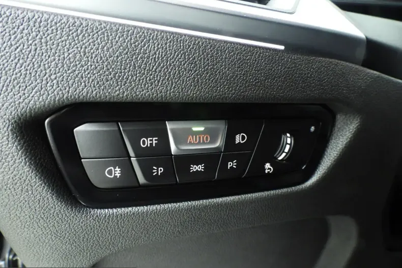 BMW 318 (Seria 3) din 2024 cu 37.000 km - oferta BMW263897 - foto 37