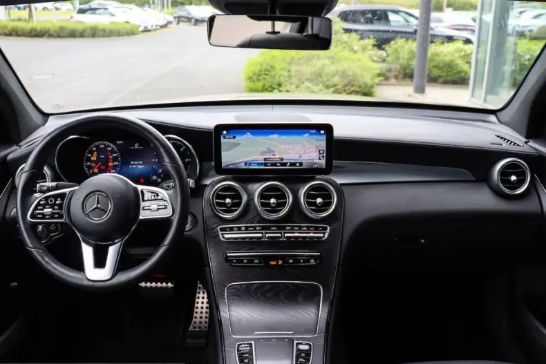 Mercedes-Benz GLC 300 (Clasa GLC) din 2024 cu 46.500 km - oferta MER263914 - foto 17