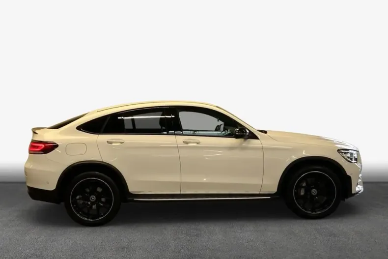Mercedes-Benz GLC 300 (Clasa GLC) din 2023 cu 65.496 km - oferta MER263925 - foto 4