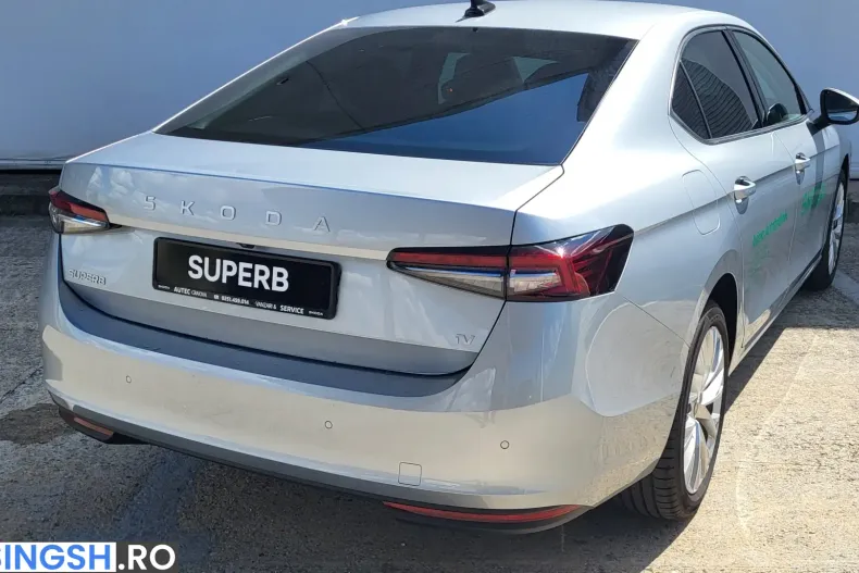 Skoda Superb din 2026 cu 900 km - oferta SKO263947 - foto 5