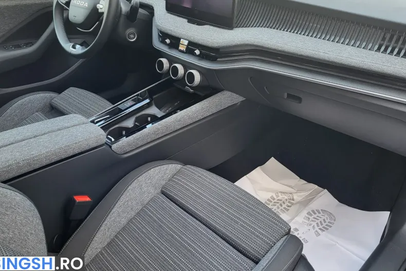 Skoda Superb din 2026 cu 900 km - oferta SKO263947 - foto 13