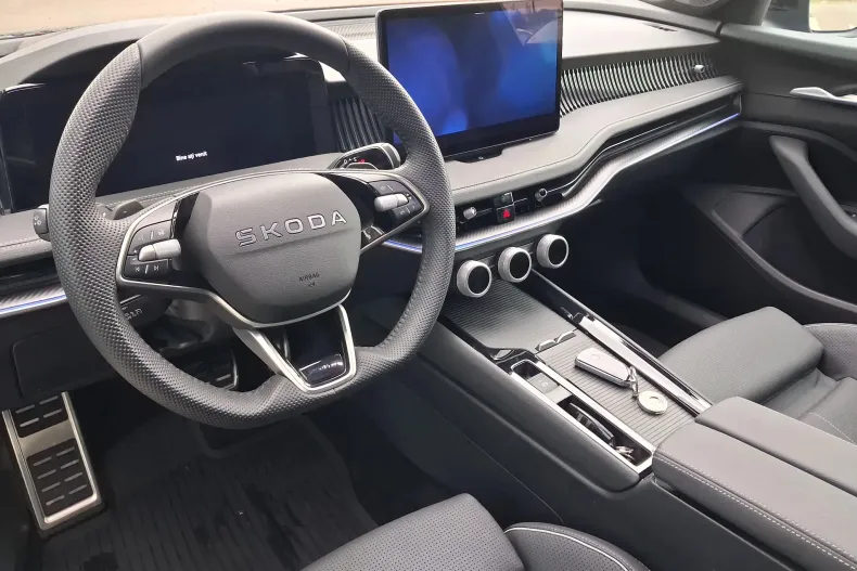 Skoda Superb din 2025 cu 3.314 km - oferta SKO263966 - foto 12