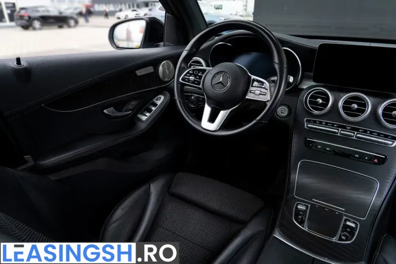 Mercedes-Benz GLC 300 (Clasa GLC) din 2021 cu 85.500 km - oferta MER263969 - foto 8