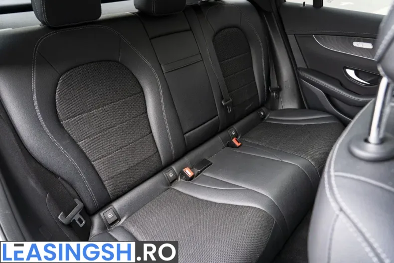 Mercedes-Benz GLC 300 (Clasa GLC) din 2021 cu 85.500 km - oferta MER263969 - foto 11