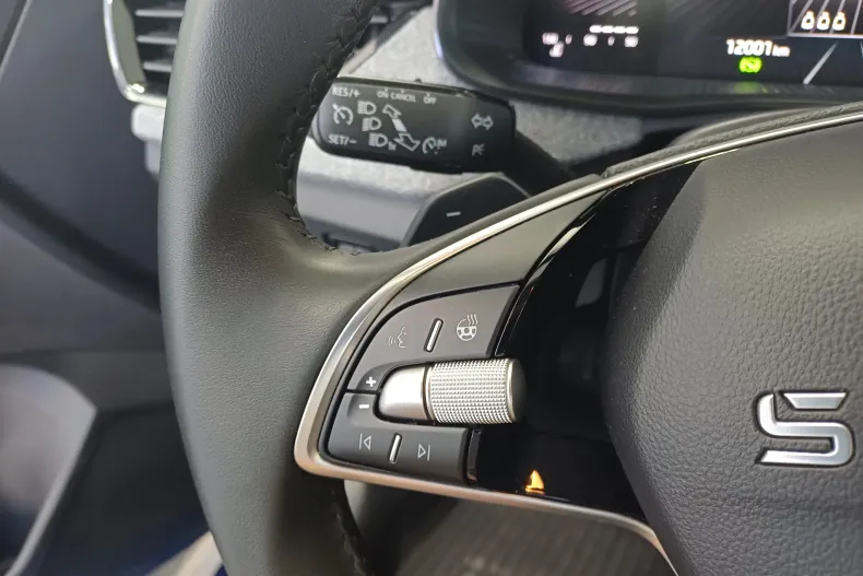 Skoda Scala din 2025 cu 12.001 km - oferta SKO263975 - foto 9