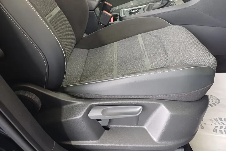 Seat Ateca din 2022 cu 32.210 km - oferta SEA263977 - foto 25
