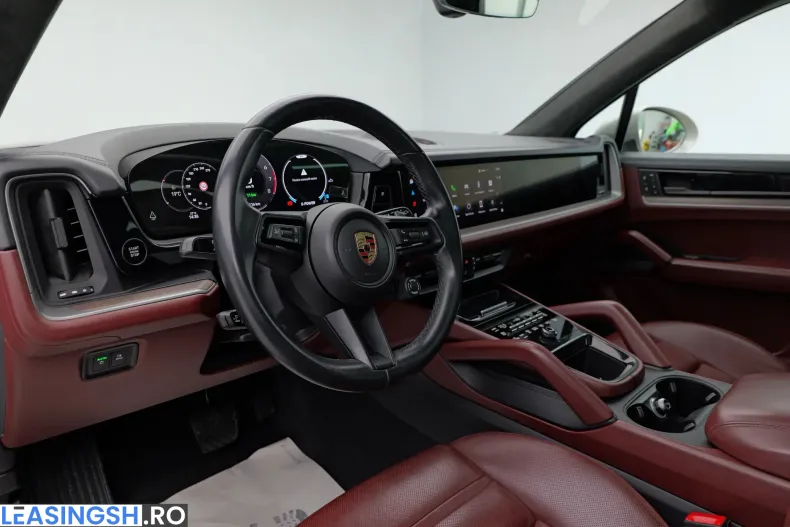 Porsche Cayenne din 2024 cu 77.652 km - oferta POR264000 - foto 10