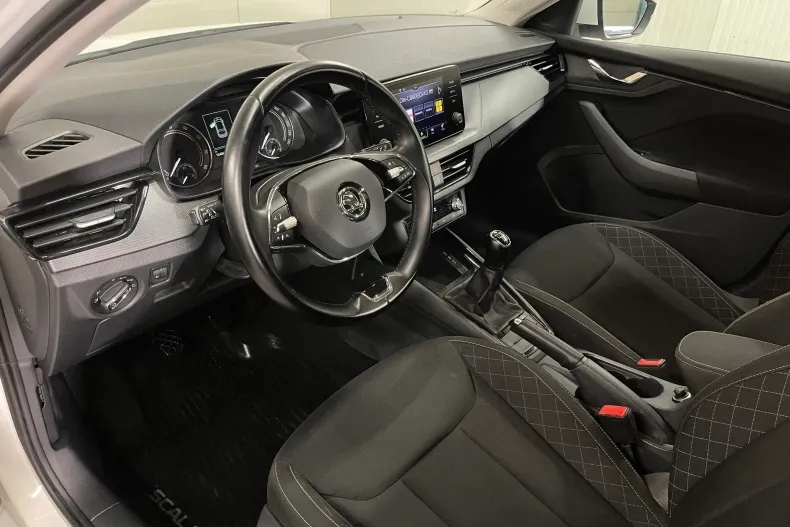 Skoda Scala din 2022 cu 104.666 km - oferta SKO264011 - foto 5