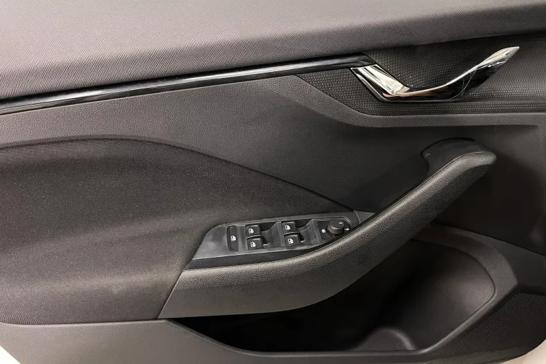 Skoda Scala din 2022 cu 104.666 km - oferta SKO264011 - foto 21