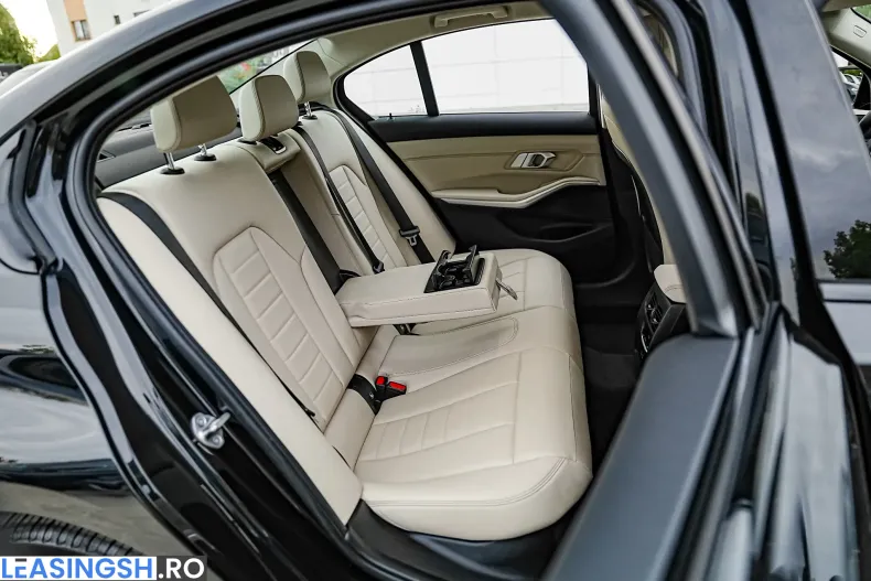 BMW 320 (Seria 3) din 2023 cu 34.450 km - oferta BMW264037 - foto 17