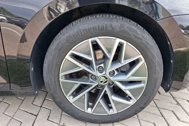 Skoda Octavia din 2023 cu 107.925 km - oferta SKO264057 - foto 4