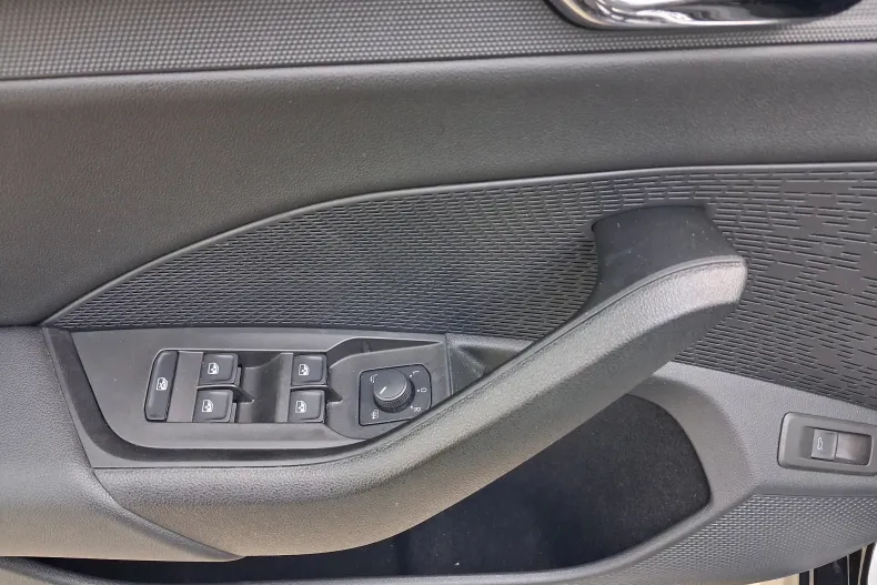 Skoda Octavia din 2023 cu 107.925 km - oferta SKO264057 - foto 11