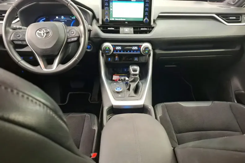 Toyota RAV4 din 2021 cu 139.472 km - oferta TOY264058 - foto 2