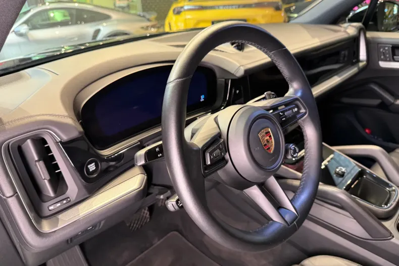 Porsche Cayenne din 2024 cu 39.900 km - oferta POR264059 - foto 15