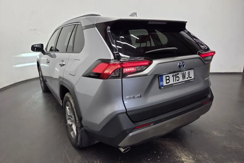 Toyota RAV4 din 2022 cu 83.895 km - oferta TOY264063 - foto 2