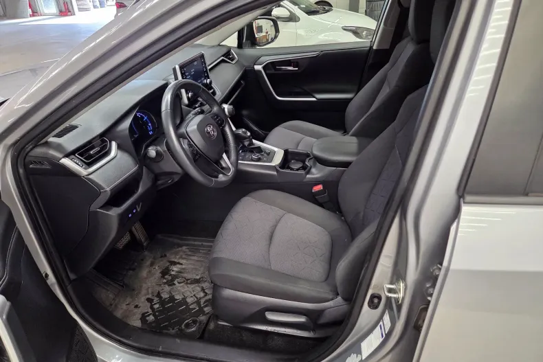 Toyota RAV4 din 2022 cu 83.895 km - oferta TOY264063 - foto 6