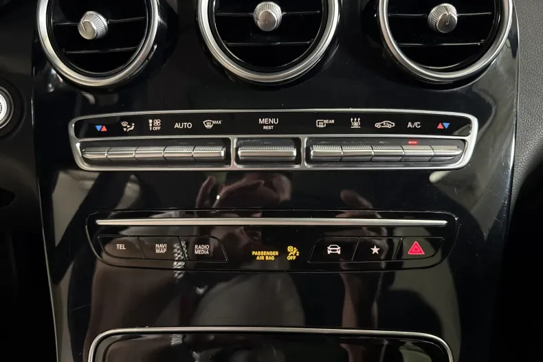 Mercedes-Benz GLC 300 (Clasa GLC) din 2021 cu 90.639 km - oferta MER264066 - foto 18