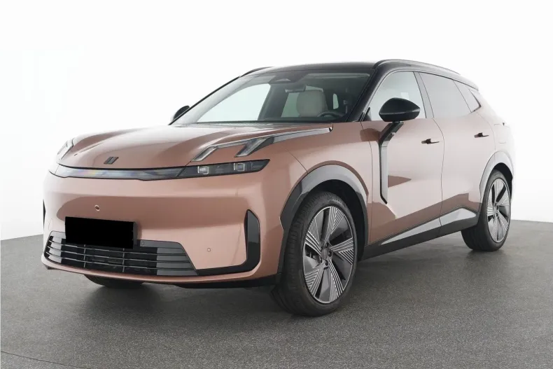 Lynk & Co 08 din 2025 cu 25.000 km - oferta LYN264069 - foto 3