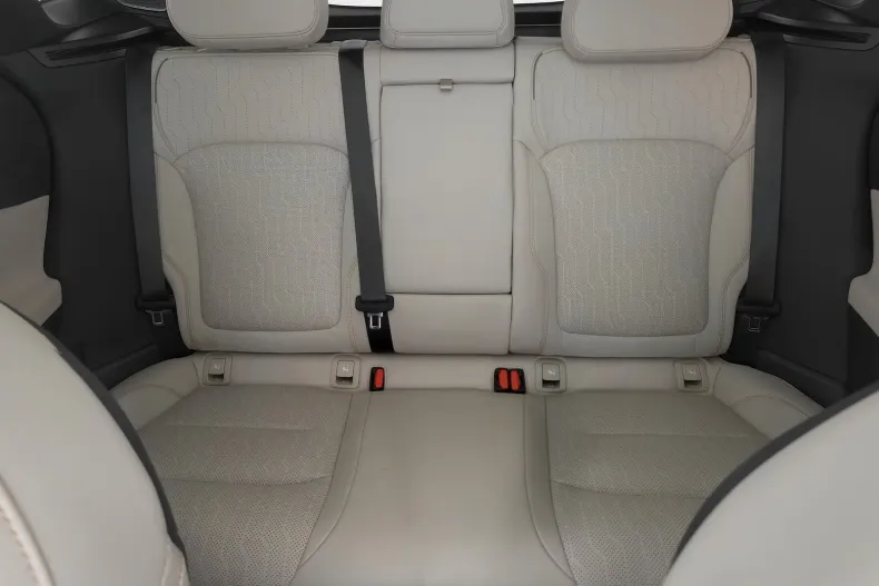 Lynk & Co 08 din 2025 cu 25.000 km - oferta LYN264069 - foto 20