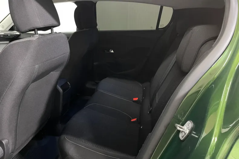 Peugeot 308 din 2022 cu 142.452 km - oferta PEU264087 - foto 11