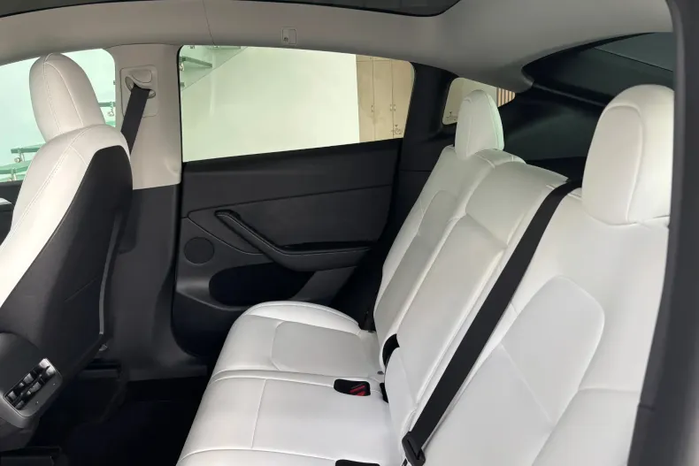 Tesla Model Y din 2022 cu 87.800 km - oferta TES264088 - foto 10