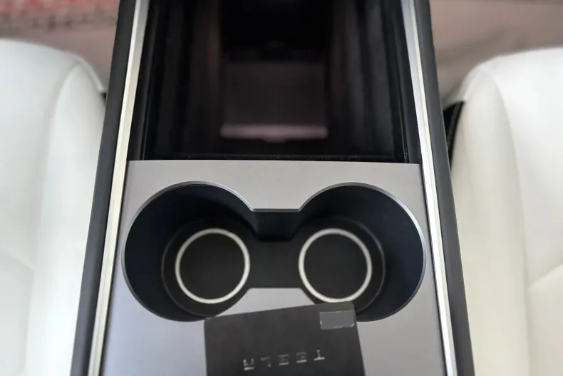 Tesla Model Y din 2022 cu 87.800 km - oferta TES264088 - foto 21