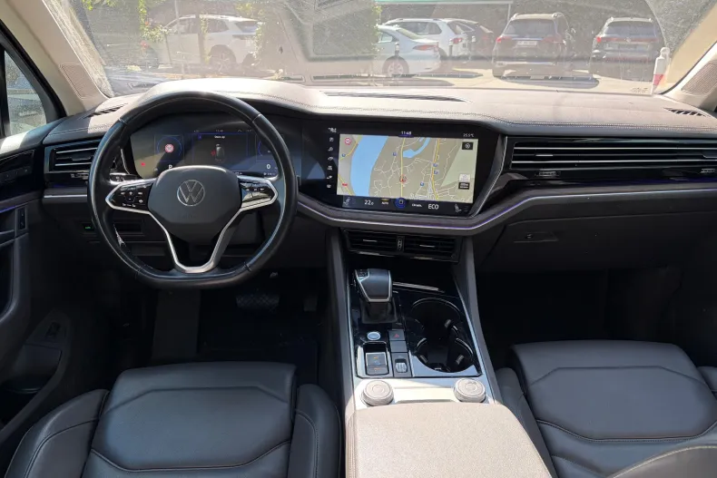 Volkswagen Touareg din 2023 cu 130.000 km - oferta VOL264106 - foto 5