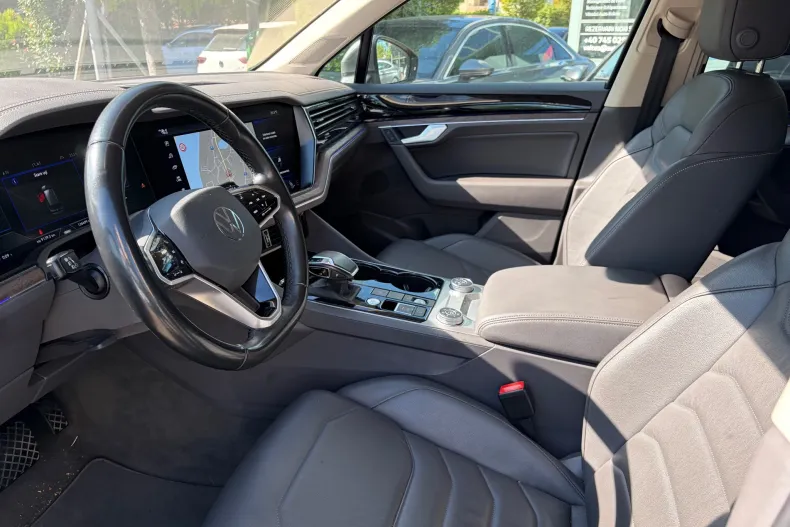 Volkswagen Touareg din 2023 cu 130.000 km - oferta VOL264106 - foto 10