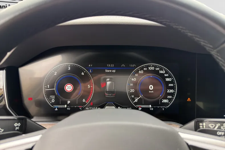 Volkswagen Touareg din 2023 cu 130.000 km - oferta VOL264106 - foto 14