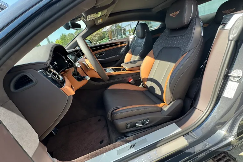 Bentley Continental din 2023 cu 4.850 km - oferta BEN264156 - foto 9