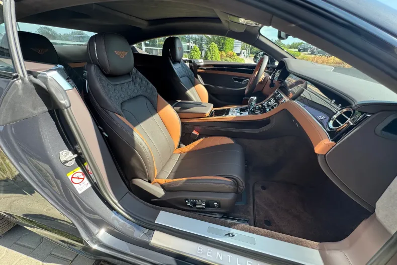 Bentley Continental din 2023 cu 4.850 km - oferta BEN264156 - foto 10