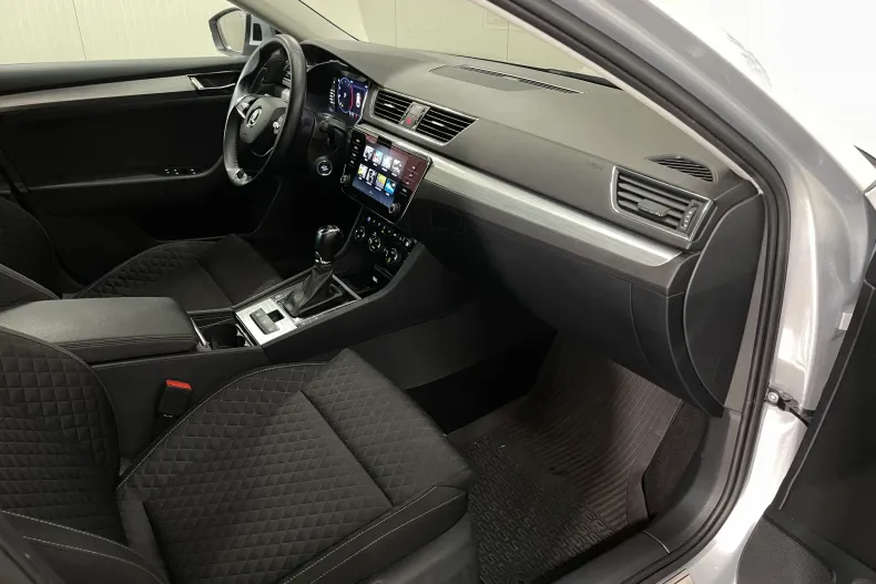 Skoda Superb din 2021 cu 113.229 km - oferta SKO264157 - foto 10