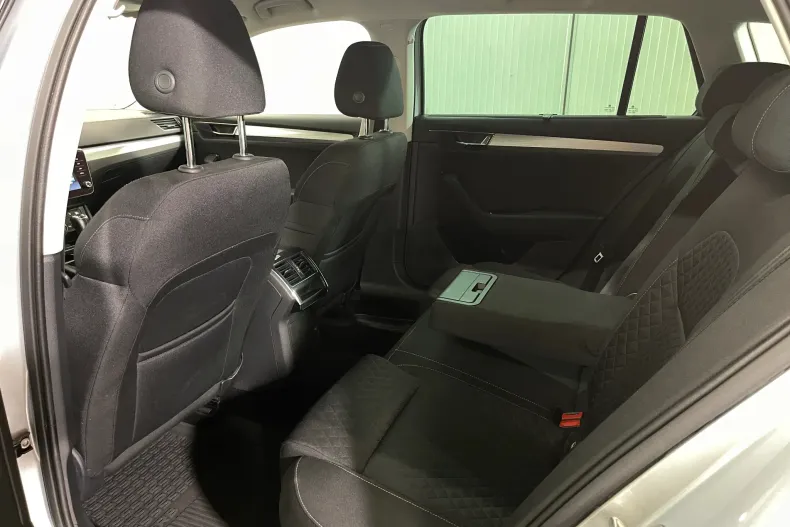 Skoda Superb din 2021 cu 113.229 km - oferta SKO264157 - foto 11
