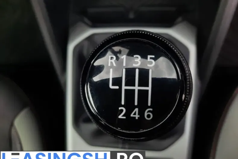 Dacia Duster din 2025 cu 11.899 km - oferta DAC264172 - foto 16
